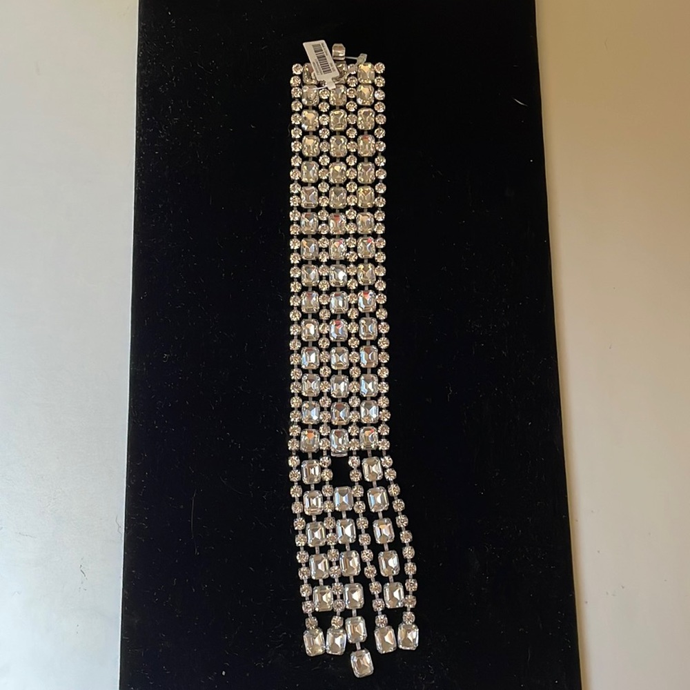 NWT - Banana Republic Crystal Edge Bracelet